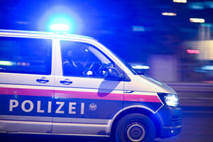 AUSTRIJSKA POLICIJA IMA PUNE RUKE POSLA: Pljušte kazne za nepoštovanje mera za suzbijanje širenja korone
