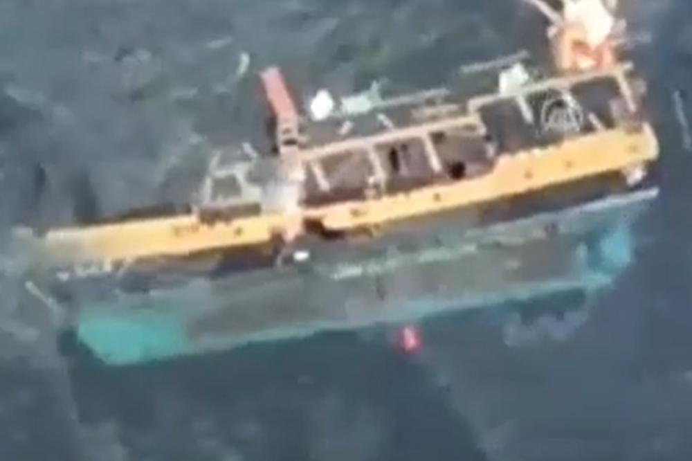NESREĆA U ANTALIJI: Prevrnuo se brod sa turistima, ima mrtvih! Objavljeni prvi snimci sa mesta tragedije (VIDEO)