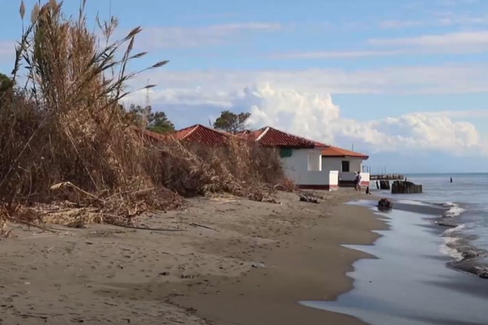 ADA BOJANA NESTAJE I PRETVARA SE U SAHARU: Plaže skoro da i nema, umire biljni svet, a nadležni ne reaguju (VIDEO)