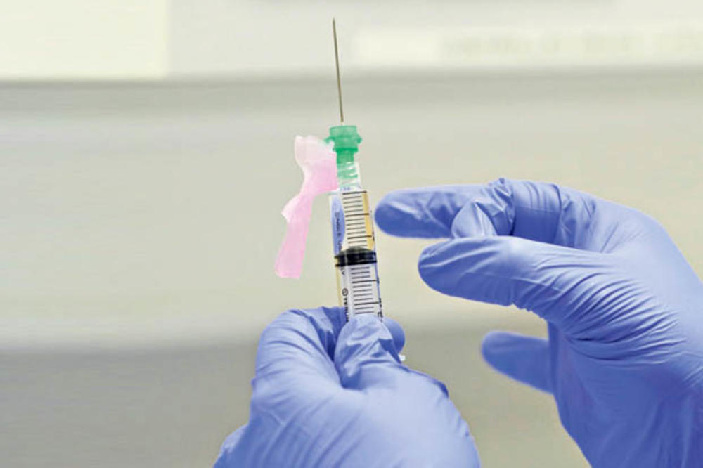 ANALIZA 3. FAZE KLINIČKIH ISPITIVANJA: Oksfordova vakcina je sigurna i efikasna! Imaće veliki uticaj na pandemiju korona virusa