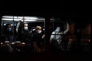 UKINUT NOĆNI PREVOZ U BEOGRADU: Od ponoći autobusi ne saobraćaju do 4 ujutru, sve dok mere budu na snazi