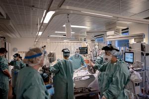 ŠVEDSKA U PAKLU KORONE: Drugi talas pandemije bacio Stokholm na kolena, traži pomoć vlade: Pošaljite nam medicinsko osoblje