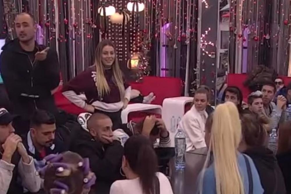 MAJA, NJEN DEČKO I NJEGOVA DEVOJKA: Hadrović i Markovićeva dosad su bili BEZBRIŽNI, a umešala se OVA VATRENA UČESNICA! (VIDEO)