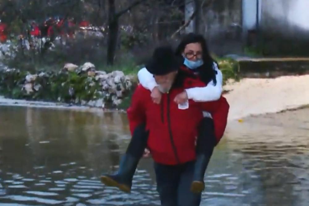 POPLAVE UNIŠTILE HRVATSKO SELO: Sad kad nema jagoda, možemo da se odselimo u Nemačku! (VIDEO)