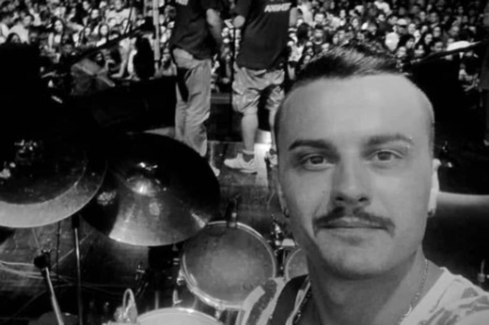 TUGA: Bubnjar Sale Popović preminuo posle borbe sa teškom bolešću, pevačica objavila potresnu vest