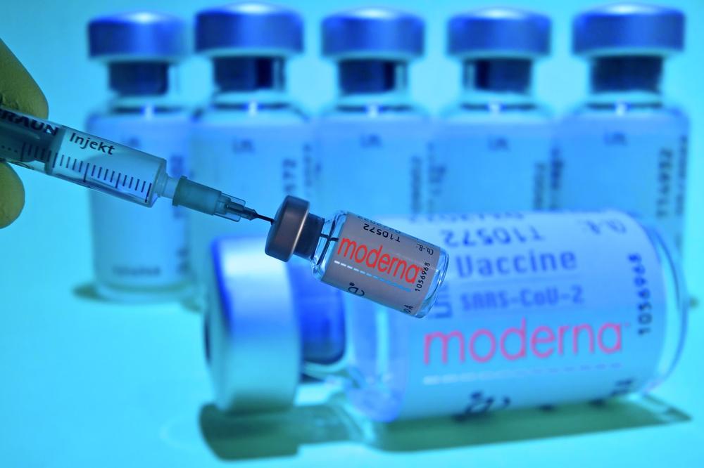 SZO ODOBRILA MODERNU: Američka vakcina dobila zeleno svetlo za hitnu upotrebu