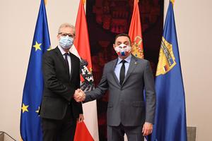 SASTANAK U PALATI SRBIJA: Ministar Vulin i ambasador Luteroti o nastavku saradnje