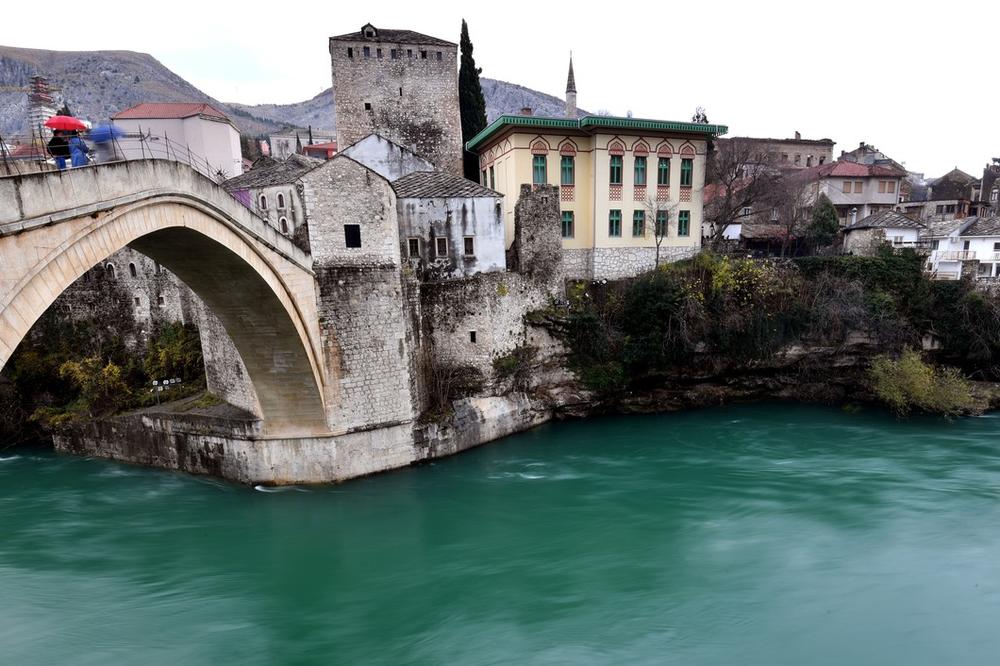 NEMA RADA NEDELJOM! Pala odluka u Mostaru, kazne za prekršaje do 3.000 KM