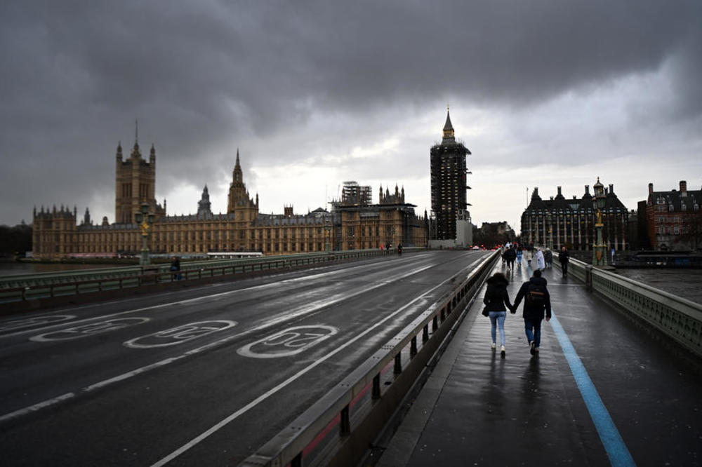 DOK U BRAZILU MASOVNO UMIRU OD KORONE U LONDONU NIJEDAN SMRTNI SLUČAJ: Po prvi put od septembra 2020.