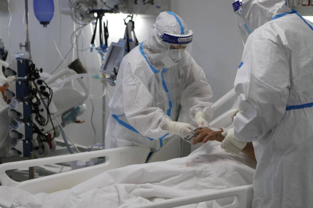 BLAG PAD BROJA NOVOZARAŽENIH U NOVOM SADU: Još 17 pacijenata na respiratoru se BORI ZA DAH