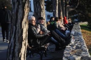 DANAS SUNČANO I VEOMA TOPLO ZA OVAJ PERIOD GODINE: Temperatura do 18 stepeni, u Beogradu najviša dnevna oko 17