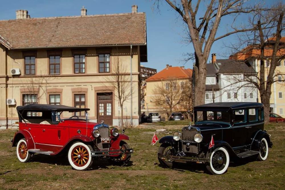 Ove oldtajmere ste videli u Senkama nad Balkanom, a da li ste znali da možete da ih iznajmite i vozite?