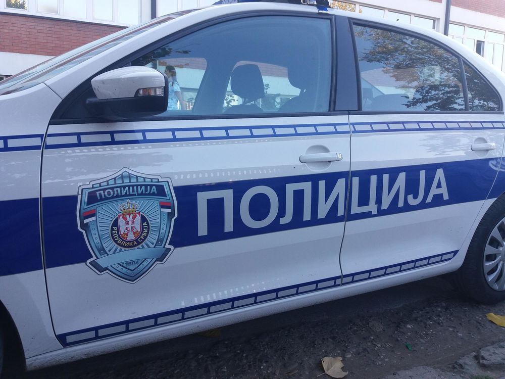 Policija, kola, auto