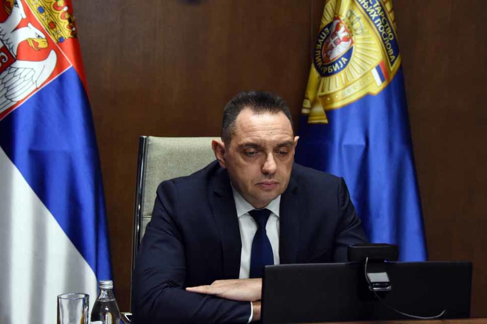 MINISTAR VULIN: Srbija nije i neće biti sigurno mesto za narko-dilere! Dileri droge su ubice, i tako im treba i suditi