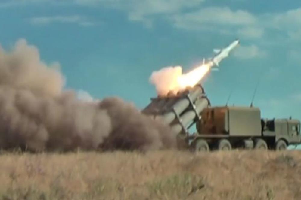 MOĆNO RUSKO ORUŽJE! RAKETNI KOMPLEKS "BAL": Može da lansira rakete za manje od 3 sekunde! Evo kako izgleda i šta sve ima (VIDEO)
