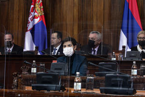 BRNABIĆEVA U SKUPŠTINI: Jasno signalizirali da će fokus Vlade Srbije biti vladavina prava