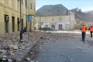 OVAKO IZGLEDA PETRINJA IZ VAZDUHA: Pola grada nestalo, nema krova koji je ostao čitav (FOTO, VIDEO)