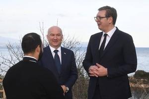 VUČIĆEVA POSETA HILANDARU NOSI VAŽNU PORUKU: Ministar Popović pratio predsednika Srbije na Svetoj Gori