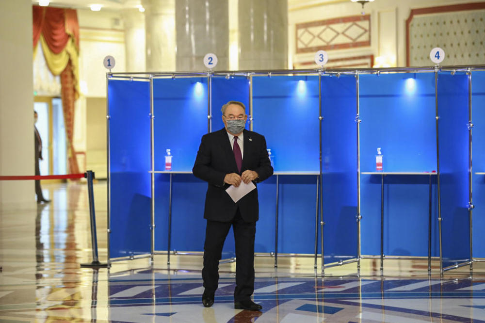IZBORI U KAZAHSTANU: Ubedljivo vodi stranka na čijem je čelu Nazarbajev, bivši predsednik!