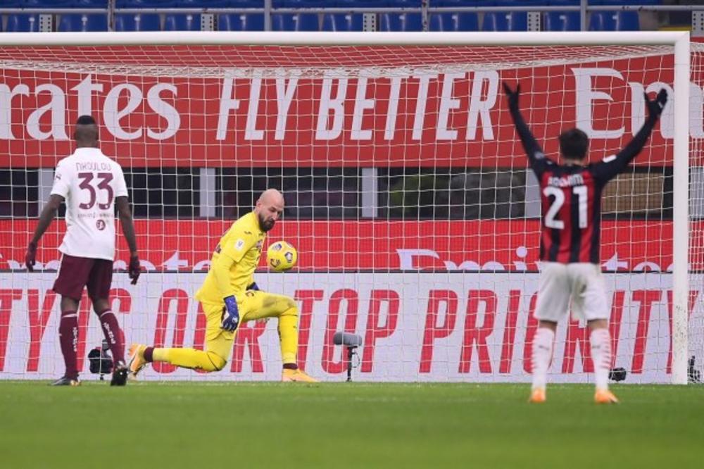 ROSONERI POSLE DRAME I PENALA DO ČETVRTFINALA: Milan eliminisao Torino u 1/8 finala Kupa! VIDEO