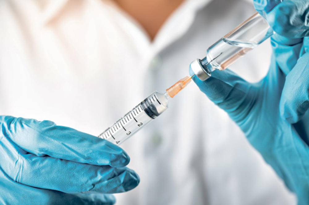 KURIR SAZNAJE: Za 48 sati protiv korone vakcinisano ukupno 76.232 PRIJAVILO SE SKORO POLA MILIONA GRAĐANA