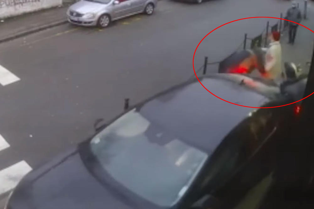 (UZNEMIRUJUĆI VIDEO) Pojavio se snimak jezive saobraćajne nesreće na Miljakovcu NAKON SUDARA POKOSILA 6 PEŠAKA NA RASKRSNICI
