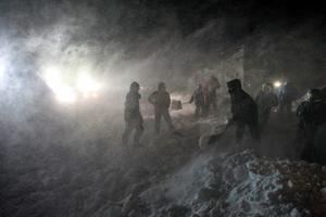 DRAMA U RUSKOM ODMARALIŠTU: Lavina se obrušila na skijašku stazu i zatrpala između 4 i 12 ljudi! Izdato upozorenje na opasnost