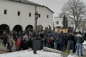 BOGOJAVLJENJE U VRANJU: Praznik proslavljen u Sabornom hramu Svete Trojice