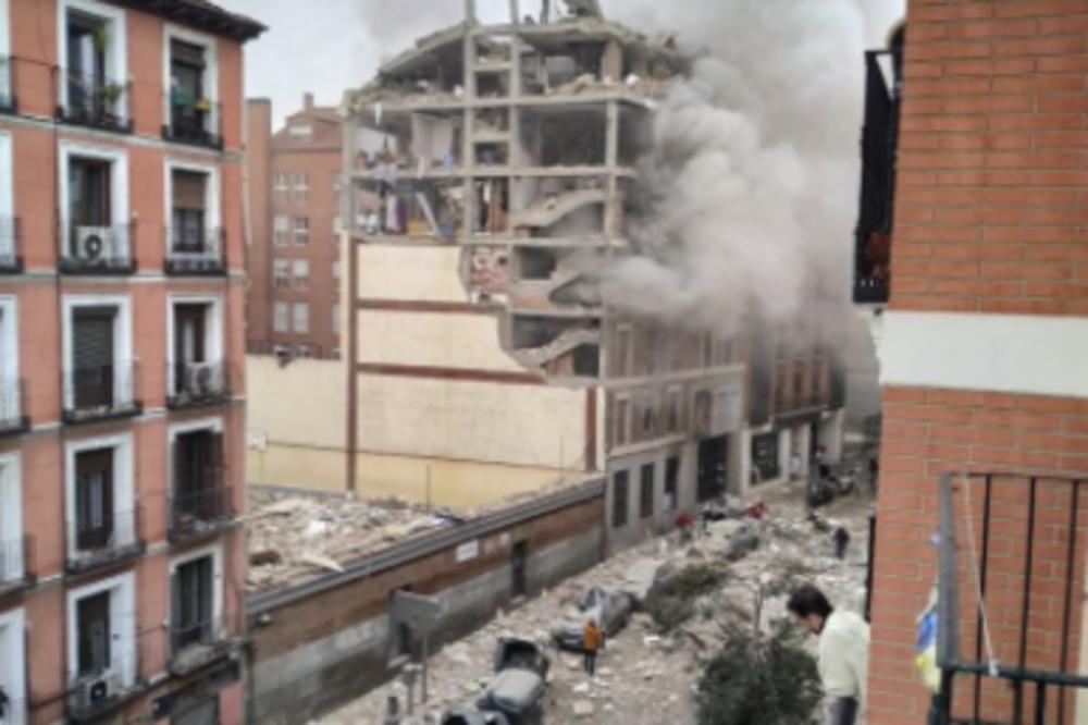 TRAGEDIJA U CENTRU MADRIDA: Eksplozija gasa uništila stamenu zgradu u centru! Poginulo dvoje, povređeno osmoro! (VIDEO)