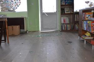 I OVO SE DESILO U SRBIJI: Ukrali 5 knjiga i 200 grama kafe iz biblioteke u selu kod Čačka FOTO