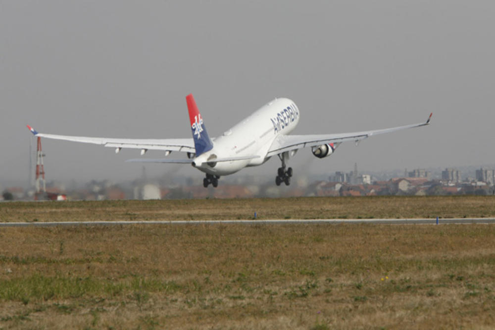ER SRBIJA OSTVARILA REKORDNI BROJ LETOVA: Iznajmljen i boing 737-700 zbog ogromne zainteresovanosti putnika