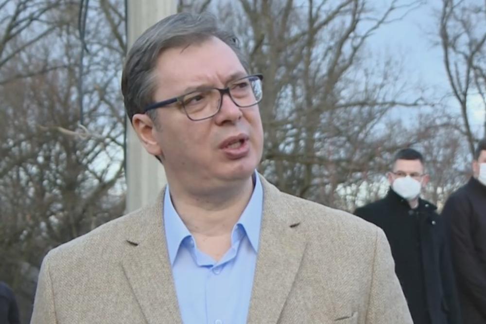 VUČIĆ SE OGLASIO O SLUČAJU MIROSLAVA ALEKSIĆA: Predsednik u Kragujevcu govorio o hapšenju profesora glume
