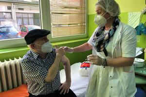 PONOVO VIŠE OD 100 NOVOZARAŽENIH: Brojke rastu u Mačvanskom okrugu, vakcinacija se odvija po planu