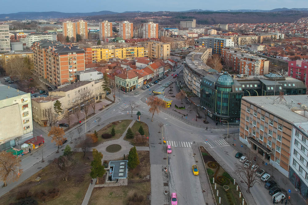 POMERIO ME JE SA KREVETA: Građane Kragujevca uplašio zemljotres, strahuju od novih potresa