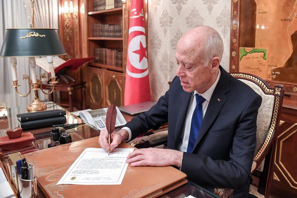 OPŠTI HAOS U TUNISU: Posle premijera, predsednik smenio i direktora televizije, pozvao se na zaštitu slobode govora