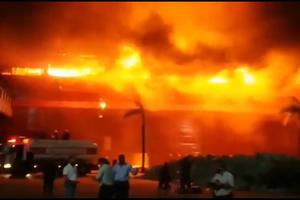 UŽAS U ARGENTINI! Veliki požar zahvatio čuvenu Moto GP stazu: Gore zgrade, Fanđov muzej i boksovi! HOROR SLIKE (VIDEO)