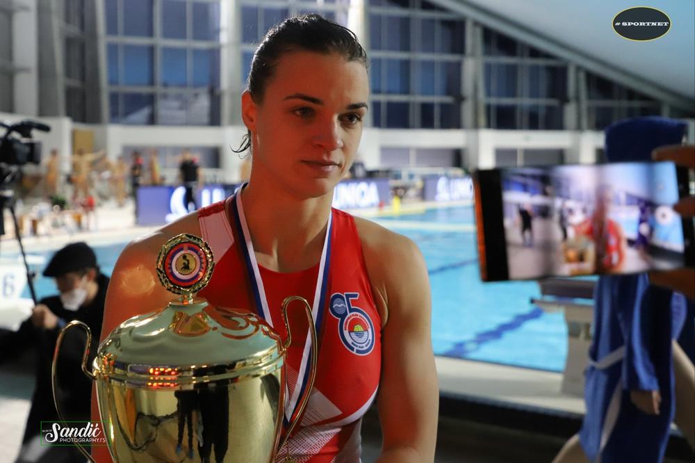 TROFEJNA VATERPOLISTKINJA JOVANA PANTOVIĆ: Naše vreme tek dolazi