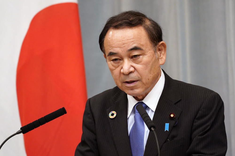 EPIDEMIJA GORA OD KORONE: Ovaj japanski ministar je ključan u borbi protiv pošasti koju je virus samo pojačao (VIDEO)