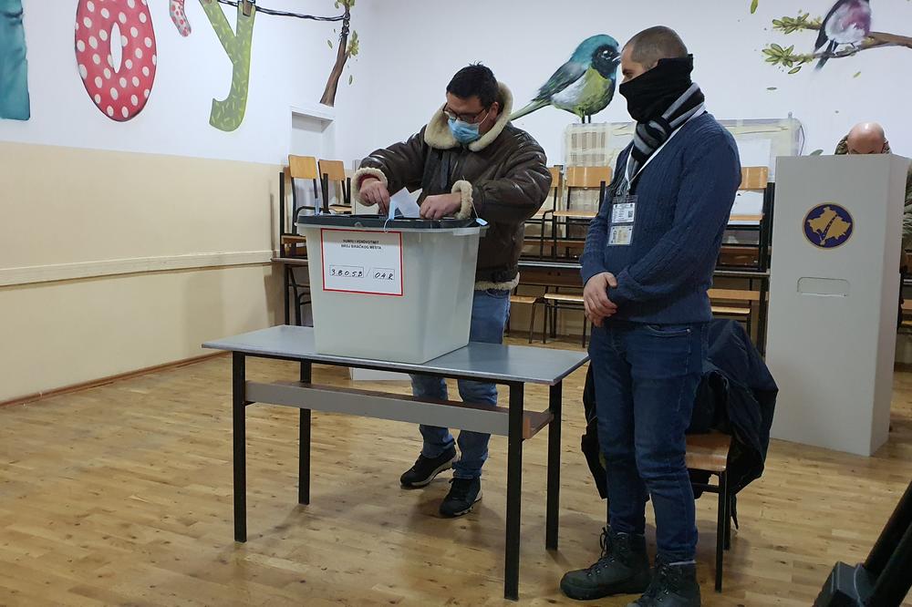 POČELA HAPŠENJA ZBOG KRAĐE GLASOVA: Otkrivena velika prevara na izborima na KiM