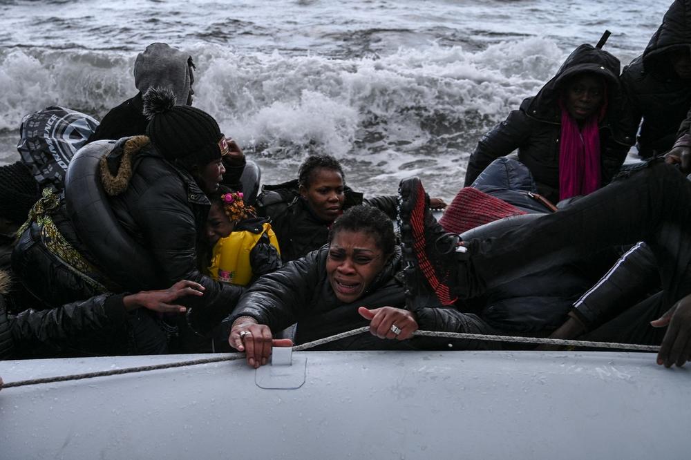 NAJMANJE 29 ŽRTAVA BRODOLOMA KOD TUNISA: U poslednja četiri dana, pet čamaca s migrantima potonulo je kod južnog grada Sfaksa