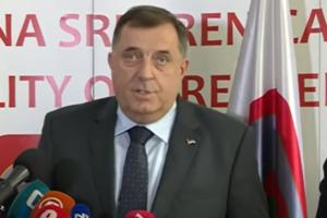 DODIK U SREBRENICI: Ne sporim BiH, već unitarnu BiH! Mi ne vodimo podaničku politiku stranaca (VIDEO)