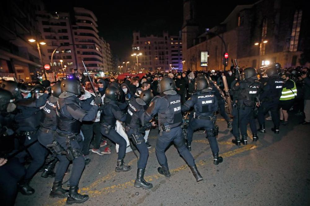 Španija, protest, neredi, Valensija