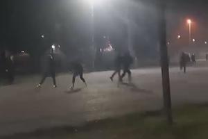 MASOVNA TUČA MLADIĆA U PODGORICI: Sukobili se u dvorištu osnovne škole, sevali i noževi! Uboden tinejdžer (VIDEO)