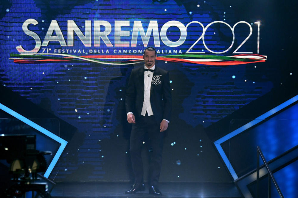 FOLK MUZIKA SE ORILA SAN REMOM! Zlatan Ibrahimović na binu čuvenog festivala izašao uz HIT Nade Topčagić! VIDEO