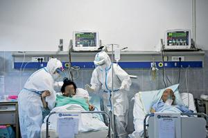 METE OMIKRONA: Svaki drugi pacijent u kovid bolnici stariji od 70 i svi na kiseoniku!