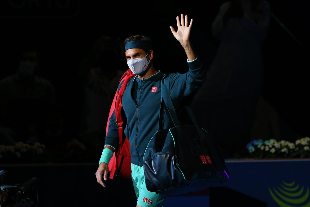 KAO PRVI DAN U ŠKOLI: Federer zaboravio na pravila, sudija ga podsećao! VIDEO