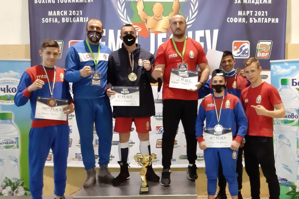 BERBA ODLIČJA U SOFIJI: Četiri medalje mladih boksera na petom Memorijalnom turniru Emil Ječev