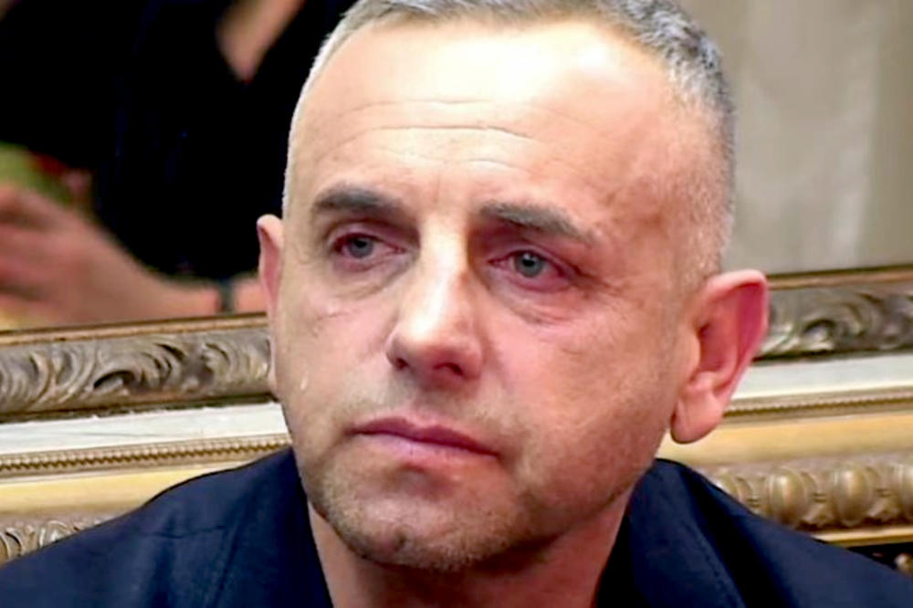 MOJA ŽENA JE HLADNA! UŠLI SMO U RUTINU POSLE 20 GODINA: Ivan Gavrilović rasplakao se zbog Marine, izneo PRIVATNE DETALJE!