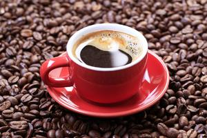 OVO SU SIMPTOMI DA STE PRETERALI S KOLIČINOM KAFE: Kofein može biti dobar za nas, ali ako primetite da vam se ovo dešava pazite se