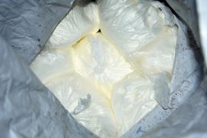 AKCIJA "NEON": Pronađena laboratorija za drogu, oduzeto 10 kilograma spida, uhapšeno osam osoba